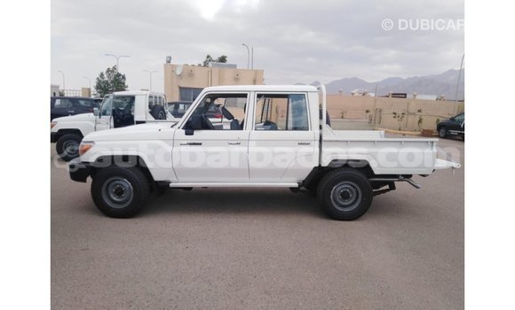Buy Import Toyota Land Cruiser White Car in Import - Dubai in Barbados Buy Import Toyota Land Cruiser White Car in Import - Dubai in Barbados