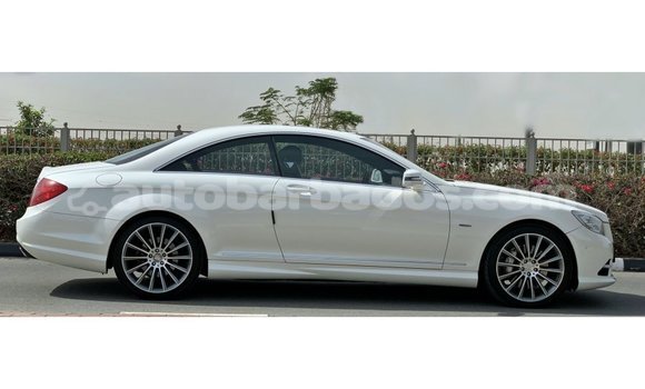 Buy Import Mercedes-Benz 190 (W201) White Car in Import - Dubai in Barbados Buy Import Mercedes-Benz 190 (W201) White Car in Import - Dubai in Barbados