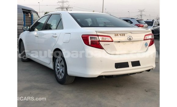 Buy Import Toyota Camry White Car in Import - Dubai in Barbados Buy Import Toyota Camry White Car in Import - Dubai in Barbados