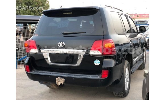 Buy Import Toyota Land Cruiser Black Car in Import - Dubai in Barbados Buy Import Toyota Land Cruiser Black Car in Import - Dubai in Barbados
