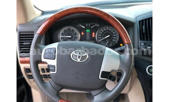 Buy Import Toyota Land Cruiser Black Car in Import - Dubai in Barbados Buy Import Toyota Land Cruiser Black Car in Import - Dubai in Barbados