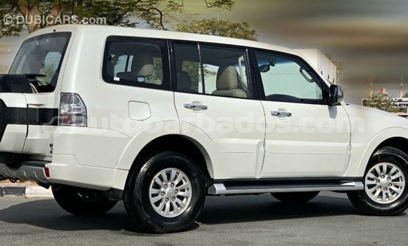 Buy Import Mitsubishi Pajero White Car in Import - Dubai in Barbados Buy Import Mitsubishi Pajero White Car in Import - Dubai in Barbados