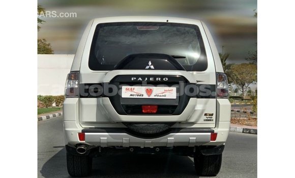 Buy Import Mitsubishi Pajero White Car in Import - Dubai in Barbados Buy Import Mitsubishi Pajero White Car in Import - Dubai in Barbados