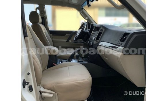 Buy Import Mitsubishi Pajero White Car in Import - Dubai in Barbados Buy Import Mitsubishi Pajero White Car in Import - Dubai in Barbados