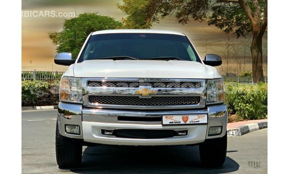 Buy Import Chevrolet Silverado White Car in Import - Dubai in Barbados Buy Import Chevrolet Silverado White Car in Import - Dubai in Barbados