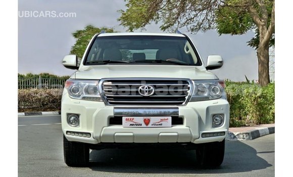 Buy Import Toyota Land Cruiser White Car in Import - Dubai in Barbados Buy Import Toyota Land Cruiser White Car in Import - Dubai in Barbados