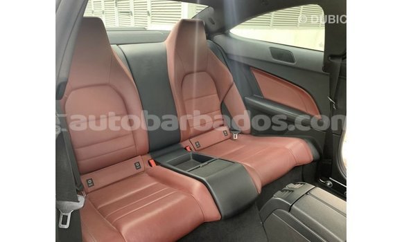 Buy Import Mercedes-Benz 190 (W201) Other Car in Import - Dubai in Barbados Buy Import Mercedes-Benz 190 (W201) Other Car in Import - Dubai in Barbados