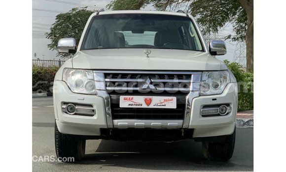 Buy Import Mitsubishi Pajero White Car in Import - Dubai in Barbados Buy Import Mitsubishi Pajero White Car in Import - Dubai in Barbados