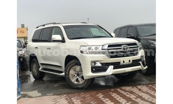 Buy Import Toyota Land Cruiser White Car in Import - Dubai in Barbados Buy Import Toyota Land Cruiser White Car in Import - Dubai in Barbados
