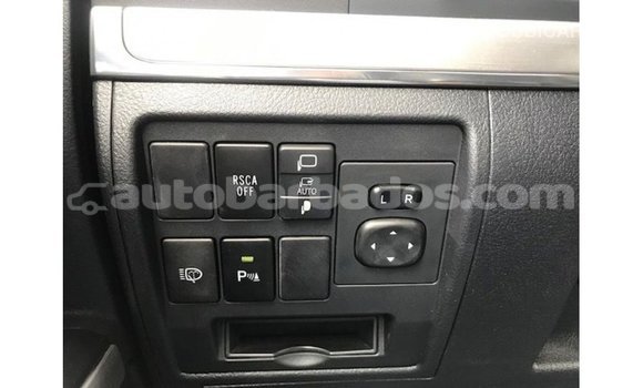 Buy Import Toyota Land Cruiser White Car in Import - Dubai in Barbados Buy Import Toyota Land Cruiser White Car in Import - Dubai in Barbados