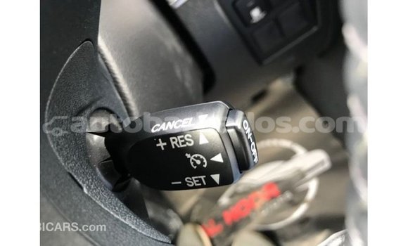 Buy Import Toyota Land Cruiser White Car in Import - Dubai in Barbados Buy Import Toyota Land Cruiser White Car in Import - Dubai in Barbados