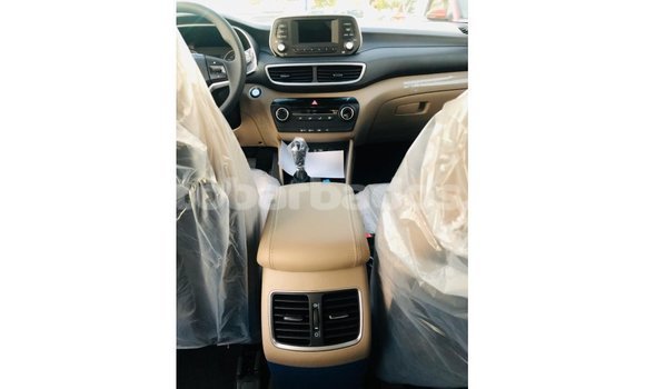 Buy Import Hyundai Tucson White Car in Import - Dubai in Barbados Buy Import Hyundai Tucson White Car in Import - Dubai in Barbados