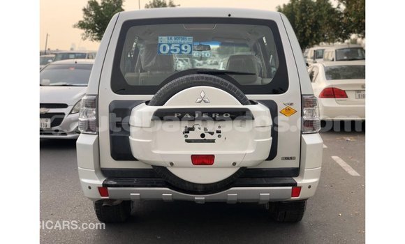 Buy Import Mitsubishi Pajero White Car in Import - Dubai in Barbados Buy Import Mitsubishi Pajero White Car in Import - Dubai in Barbados