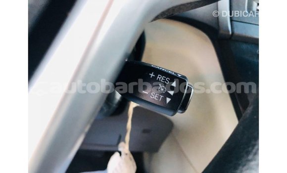 Buy Import Toyota Sienna White Car in Import - Dubai in Barbados Buy Import Toyota Sienna White Car in Import - Dubai in Barbados