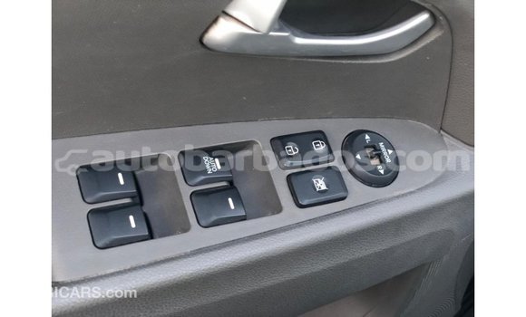 Buy Import Kia Sportage Other Car in Import - Dubai in Barbados Buy Import Kia Sportage Other Car in Import - Dubai in Barbados