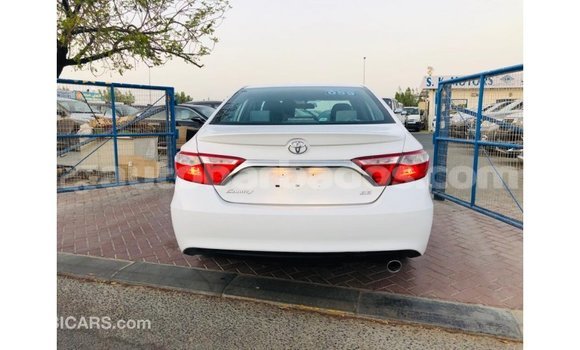 Buy Import Toyota Camry White Car in Import - Dubai in Barbados Buy Import Toyota Camry White Car in Import - Dubai in Barbados