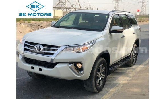 Buy Import Toyota Fortuner White Car in Import - Dubai in Barbados