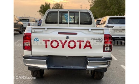 Buy Import Toyota Hilux White Car in Import - Dubai in Barbados Buy Import Toyota Hilux White Car in Import - Dubai in Barbados