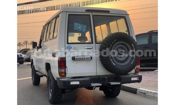 Buy Import Toyota Land Cruiser White Car in Import - Dubai in Barbados Buy Import Toyota Land Cruiser White Car in Import - Dubai in Barbados