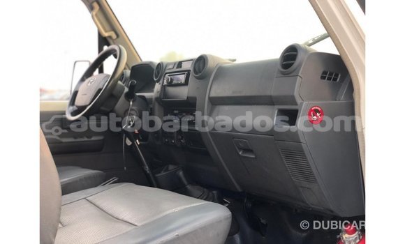 Buy Import Toyota Land Cruiser White Car in Import - Dubai in Barbados Buy Import Toyota Land Cruiser White Car in Import - Dubai in Barbados