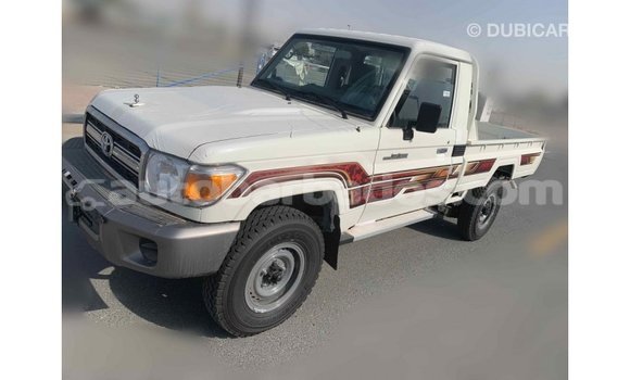 Buy Import Toyota Land Cruiser White Car in Import - Dubai in Barbados Buy Import Toyota Land Cruiser White Car in Import - Dubai in Barbados