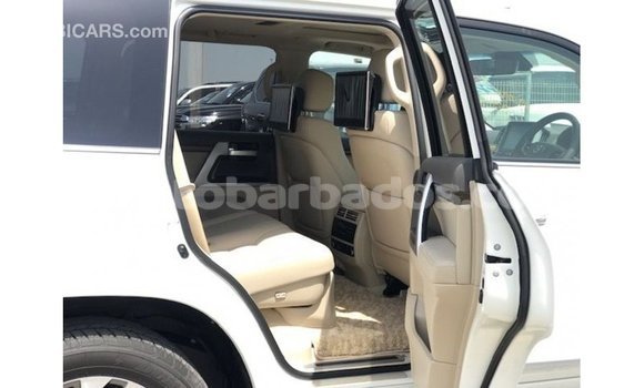 Buy Import Toyota Land Cruiser White Car in Import - Dubai in Barbados Buy Import Toyota Land Cruiser White Car in Import - Dubai in Barbados