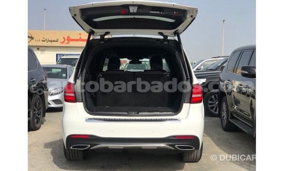 Buy Import Mercedes-Benz 190 (W201) White Car in Import - Dubai in Barbados Buy Import Mercedes-Benz 190 (W201) White Car in Import - Dubai in Barbados