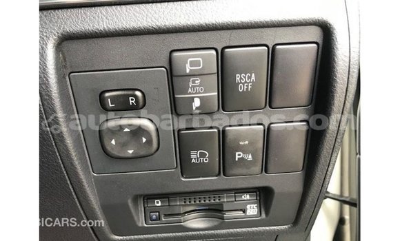 Buy Import Toyota Land Cruiser White Car in Import - Dubai in Barbados Buy Import Toyota Land Cruiser White Car in Import - Dubai in Barbados