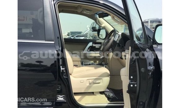 Buy Import Toyota Land Cruiser Black Car in Import - Dubai in Barbados Buy Import Toyota Land Cruiser Black Car in Import - Dubai in Barbados