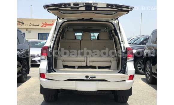 Buy Import Toyota Land Cruiser White Car in Import - Dubai in Barbados Buy Import Toyota Land Cruiser White Car in Import - Dubai in Barbados
