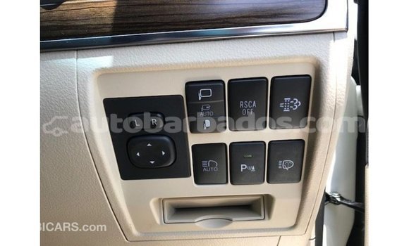 Buy Import Toyota Land Cruiser White Car in Import - Dubai in Barbados Buy Import Toyota Land Cruiser White Car in Import - Dubai in Barbados