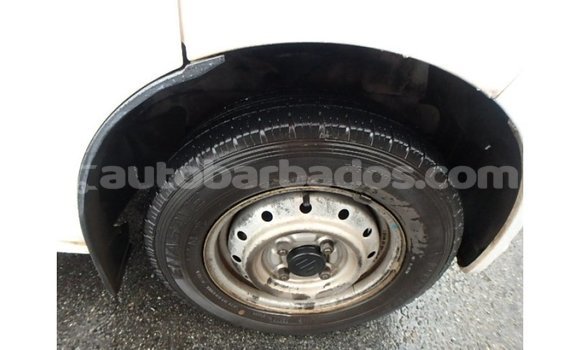 Buy Import Suzuki Every White Truck in Import - Dubai in Barbados Buy Import Suzuki Every White Truck in Import - Dubai in Barbados