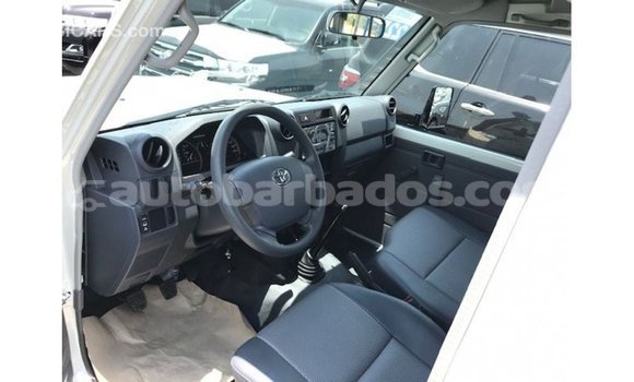 Buy Import Toyota Land Cruiser White Car in Import - Dubai in Barbados Buy Import Toyota Land Cruiser White Car in Import - Dubai in Barbados