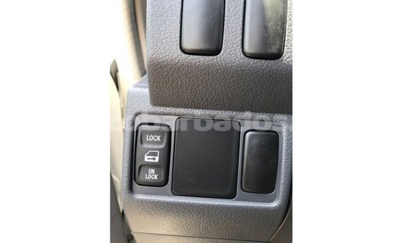 Buy Import Toyota Land Cruiser White Car in Import - Dubai in Barbados Buy Import Toyota Land Cruiser White Car in Import - Dubai in Barbados