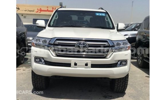 Buy Import Toyota Land Cruiser White Car in Import - Dubai in Barbados Buy Import Toyota Land Cruiser White Car in Import - Dubai in Barbados