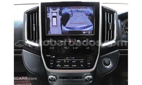 Buy Import Toyota Land Cruiser White Car in Import - Dubai in Barbados Buy Import Toyota Land Cruiser White Car in Import - Dubai in Barbados