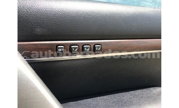 Buy Import Toyota Land Cruiser White Car in Import - Dubai in Barbados Buy Import Toyota Land Cruiser White Car in Import - Dubai in Barbados