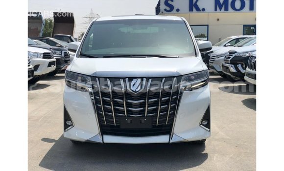 Buy Import Toyota Alphard White Car in Import - Dubai in Barbados Buy Import Toyota Alphard White Car in Import - Dubai in Barbados