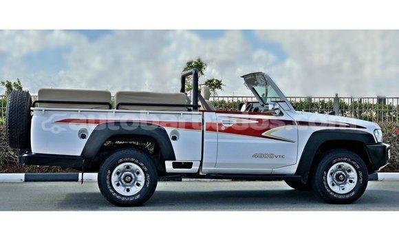 Buy Import Nissan Patrol White Car in Import - Dubai in Barbados Buy Import Nissan Patrol White Car in Import - Dubai in Barbados