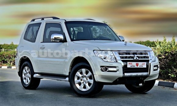 Buy Import Mitsubishi Pajero White Car in Import - Dubai in Barbados Buy Import Mitsubishi Pajero White Car in Import - Dubai in Barbados