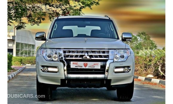 Buy Import Mitsubishi Pajero White Car in Import - Dubai in Barbados Buy Import Mitsubishi Pajero White Car in Import - Dubai in Barbados