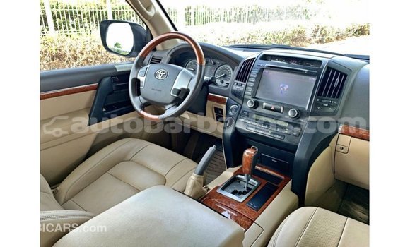 Buy Import Toyota Land Cruiser Other Car in Import - Dubai in Barbados Buy Import Toyota Land Cruiser Other Car in Import - Dubai in Barbados