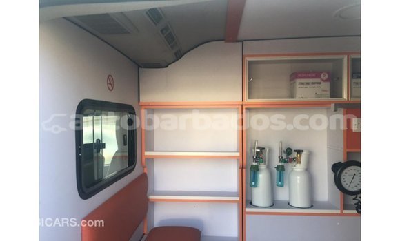 Buy Import Toyota Hiace White Car in Import - Dubai in Barbados Buy Import Toyota Hiace White Car in Import - Dubai in Barbados