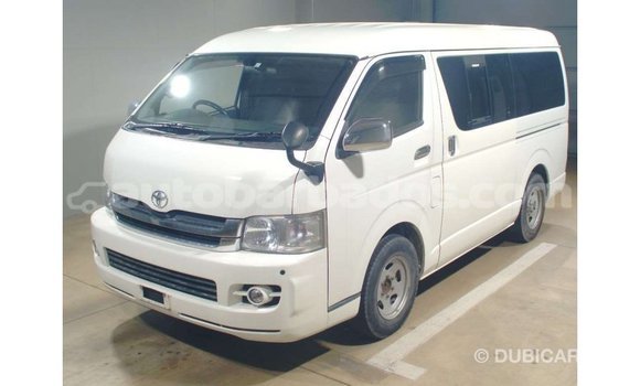 Buy Import Toyota Hiace White Car in Import - Dubai in Barbados Buy Import Toyota Hiace White Car in Import - Dubai in Barbados