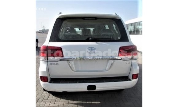 Buy Import Toyota Land Cruiser White Car in Import - Dubai in Barbados Buy Import Toyota Land Cruiser White Car in Import - Dubai in Barbados