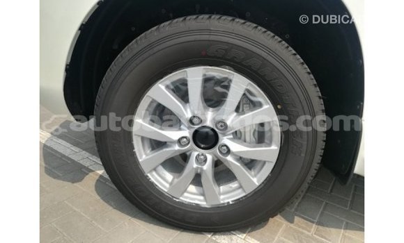 Buy Import Toyota Land Cruiser White Car in Import - Dubai in Barbados Buy Import Toyota Land Cruiser White Car in Import - Dubai in Barbados