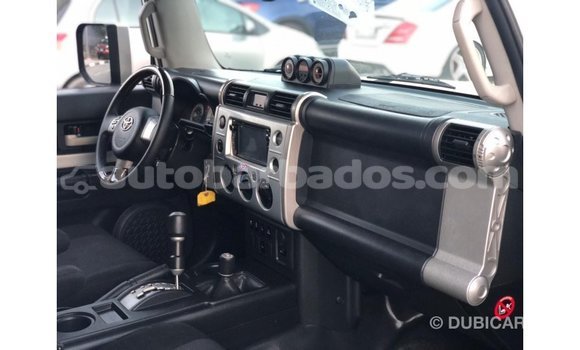 Buy Import Toyota FJ Cruiser White Car in Import - Dubai in Barbados Buy Import Toyota FJ Cruiser White Car in Import - Dubai in Barbados