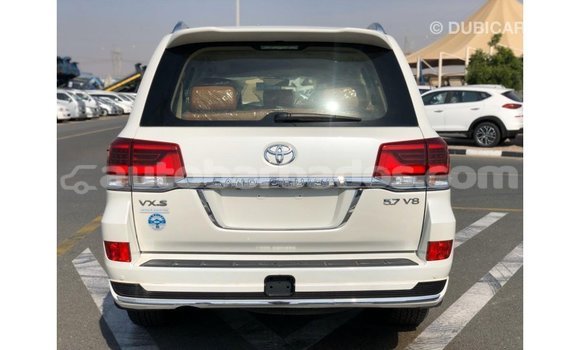 Buy Import Toyota Land Cruiser White Car in Import - Dubai in Barbados Buy Import Toyota Land Cruiser White Car in Import - Dubai in Barbados