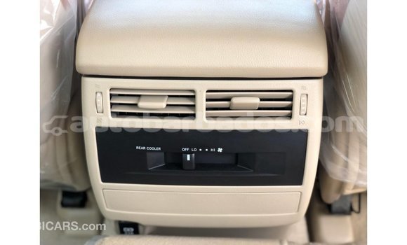 Buy Import Toyota Land Cruiser White Car in Import - Dubai in Barbados Buy Import Toyota Land Cruiser White Car in Import - Dubai in Barbados