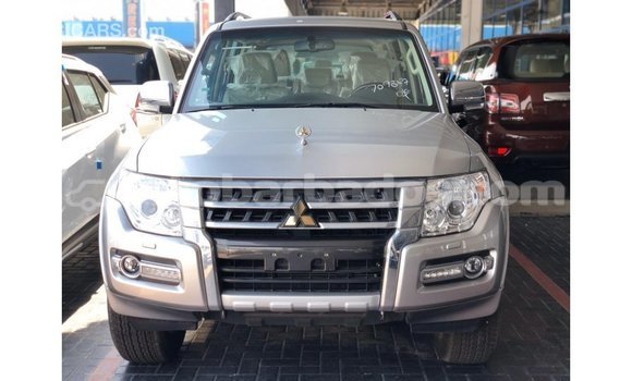 Buy Import Mitsubishi Pajero Other Car in Import - Dubai in Barbados Buy Import Mitsubishi Pajero Other Car in Import - Dubai in Barbados